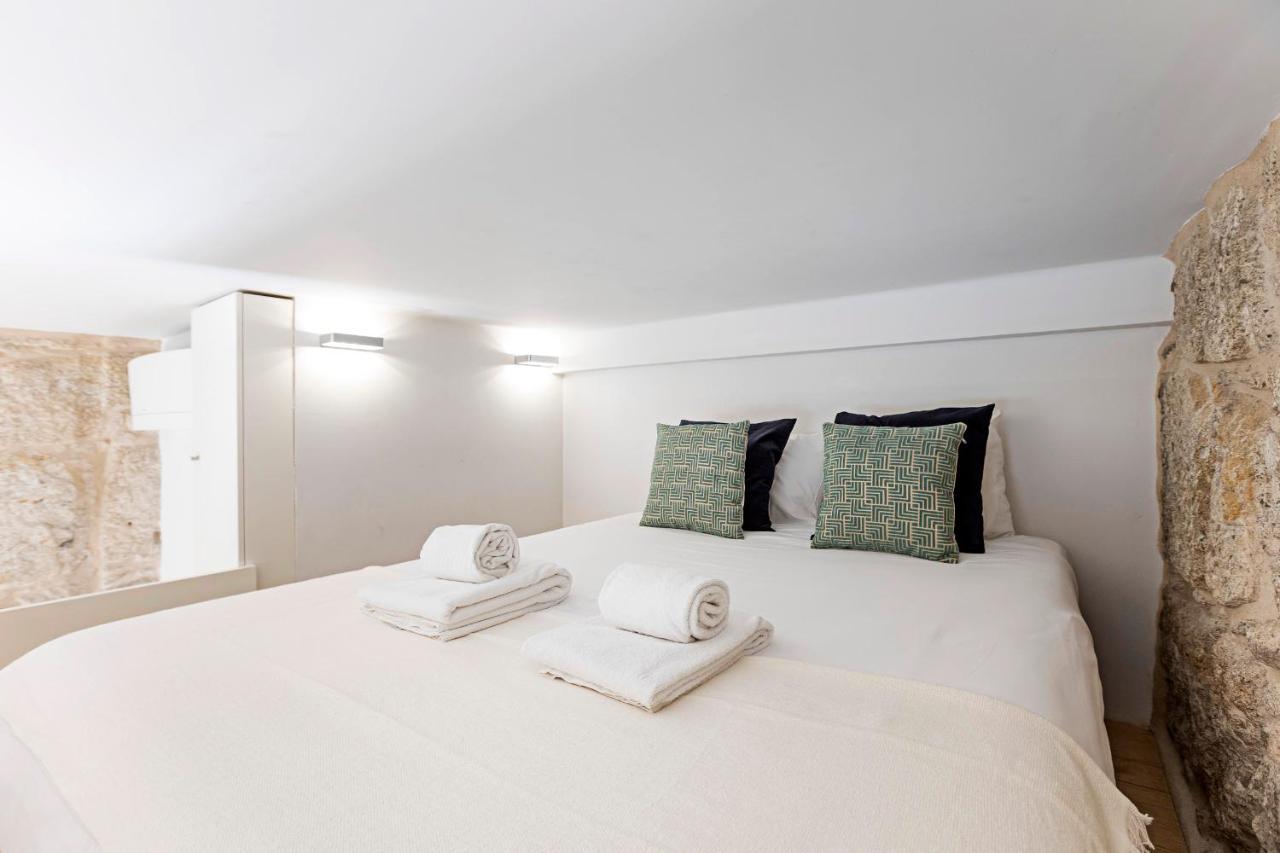 Lovelystay - Aurora Mezzanine Porto Luaran gambar