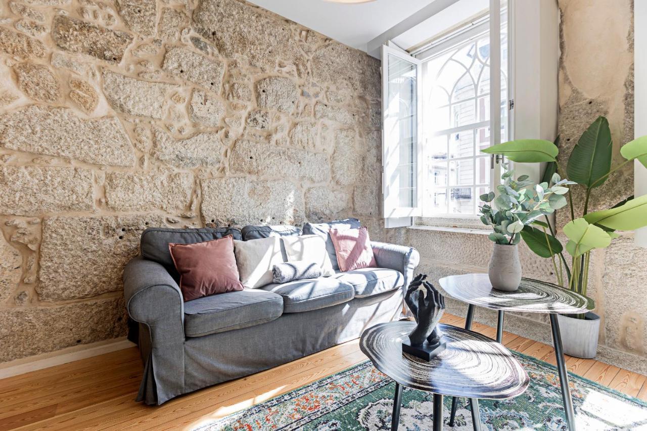Lovelystay - Aurora Mezzanine Porto Luaran gambar